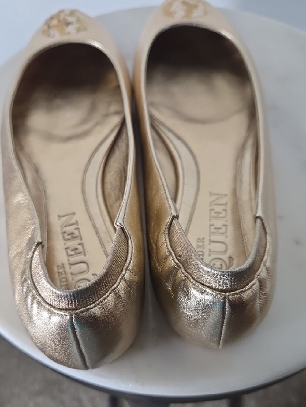 Alexander McQueen Gold Leather Metallic Sequin-Toe Ballet Flats Size 37.5 - Picture 10 of 13